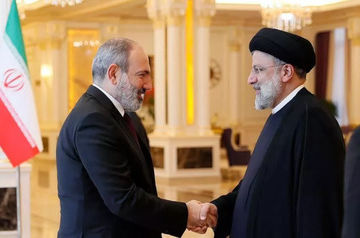 Raisi and Pashinyan discuss regional developments