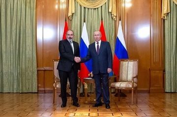 Putin, Pashinyan discuss Karabakh