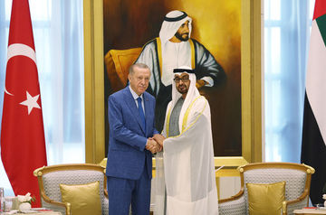Turkey and UAE sign $50 billion in deals