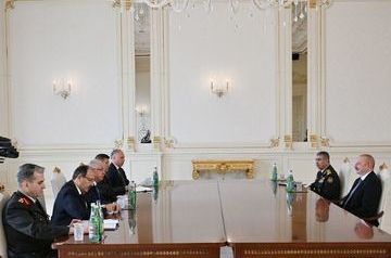 Azerbaijani President receives Turkish Minister of National Defense