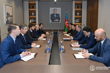 Azerbaijani FM meets Russian president adviser