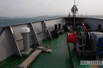 Ship blocked Bosphorus for several hours