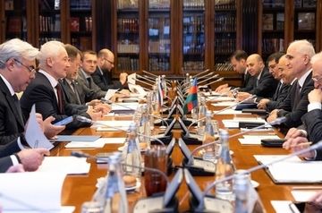 Representatives of Russia and Azerbaijan discuss North-South transport corridor