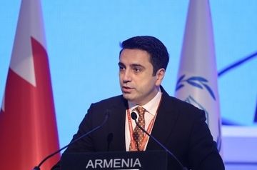 Armenian authorities suppose Armenians can live side by side with Azerbaijanis