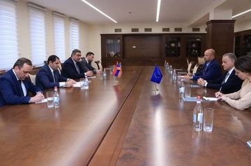Armenia and EU discuss regional security issues