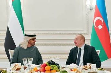 Ilham Aliyev receives UAE President in Baku