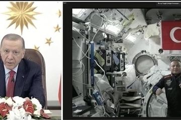 Erdoğan engages in video call with Türkiye&#039;s first astronaut