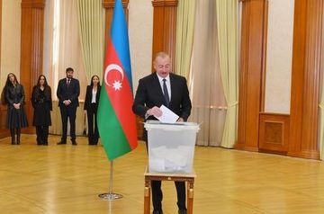 Ilham Aliyev and Mehriban Aliyeva vote in Khankendi