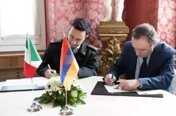 Armenia and Italy sign military cooperation plan