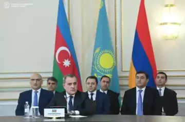 Baku, Yerevan agree to continue negotiation process