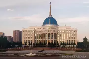 Kazakh President ratifies treaty with Uzbekistan