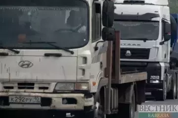 Almost 100 trucks stuck due to bad weather on border with Kazakhstan