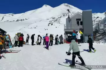 Elbrus set tourist record