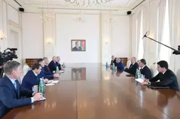 Ilham Aliyev receives Shoigu in Baku