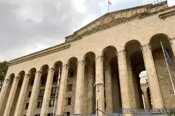 Georgian Parliament remains closed to visitors