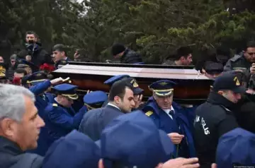 Crew members killed in Aktau plane crash buried in Azerbaijan