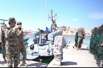 IRGC navy tests very-high-speed missile-launching vessel