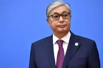 Tokayev congratulates Vladimir Putin, Russians on Victory Day
