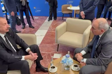 Ilham Aliyev and Nikol Pashinyan hold talks in Albania