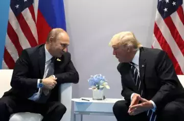 Donald Trump promises to call to Vladimir Putin on Monday