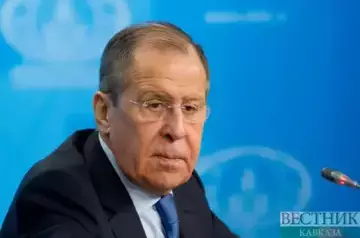 Lavrov arrives in Armenia