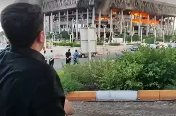Four bombs hit Iranian IRIB building