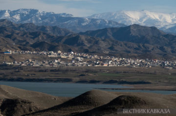 Russians may leave Iran via border with Azerbaijan