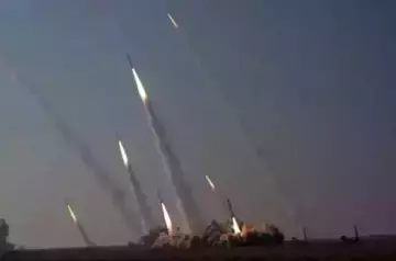 Israel and Iran continue to trade blows at night