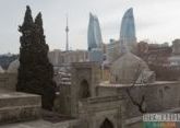 Declaration of love to deserted Baku