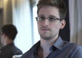 Trump to consider pardoning Snowden