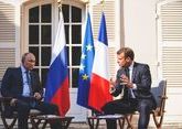 Putin and Macron discuss situation in Karabakh