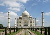 Taj Mahal evacuated after bomb threat