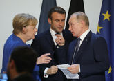 EU badly split on dialogue with Russia