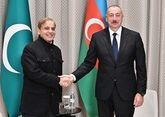 Ilham Aliyev invites Pakistan PM to visit Azerbaijan