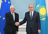 Kazakhstan’s president, top EU diplomat hold talks