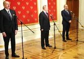 Putin, Aliyev and Pashinyan hold trilateral meeting in St. Petersburg
