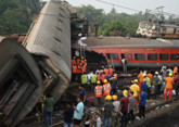 At least 275 people killed in India’s train crash