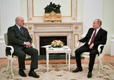 Putin briefs Lukashenko on Russia situation