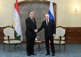 Putin awards President of Tajikistan with Order of Merit for the Fatherland