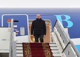 Ilham Aliyev arrives on working visit to Vladimir Putin