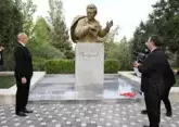 Monument to Chingiz Aitmatov unveiled in Baku