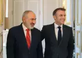 Pashinyan and Macron hold meeting at Elysee Palace