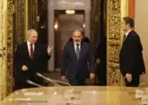 Putin receives Pashinyan in Kremlin