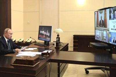 Eurasian integration at the breaking point