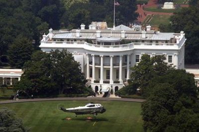 Thousands of protesters amass outside White House