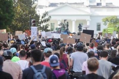 U.S. health official: protesters should be tested for coronavirus