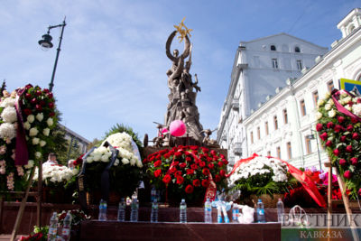 Moscow commemorates victims of Beslan tragedy (photo report)