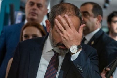 Armenian Armed Forces stop following Pashinyan's orders?