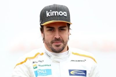 Fernando Alonso hospitalized after cycling crash