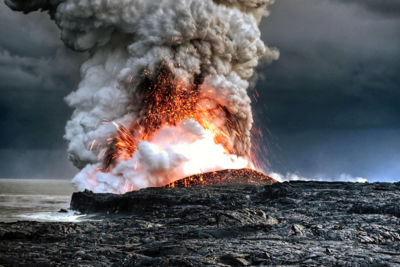 Could we harness the tremendous power of deep-ocean volcanoes?